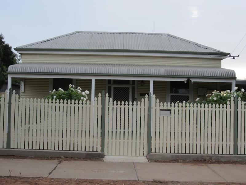 Maeville Cottage Broken Hill Exteriér fotografie