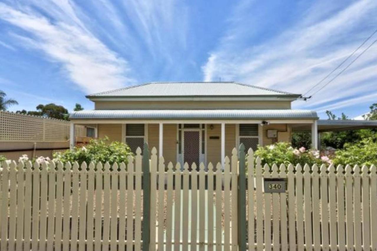 Maeville Cottage Broken Hill Exteriér fotografie